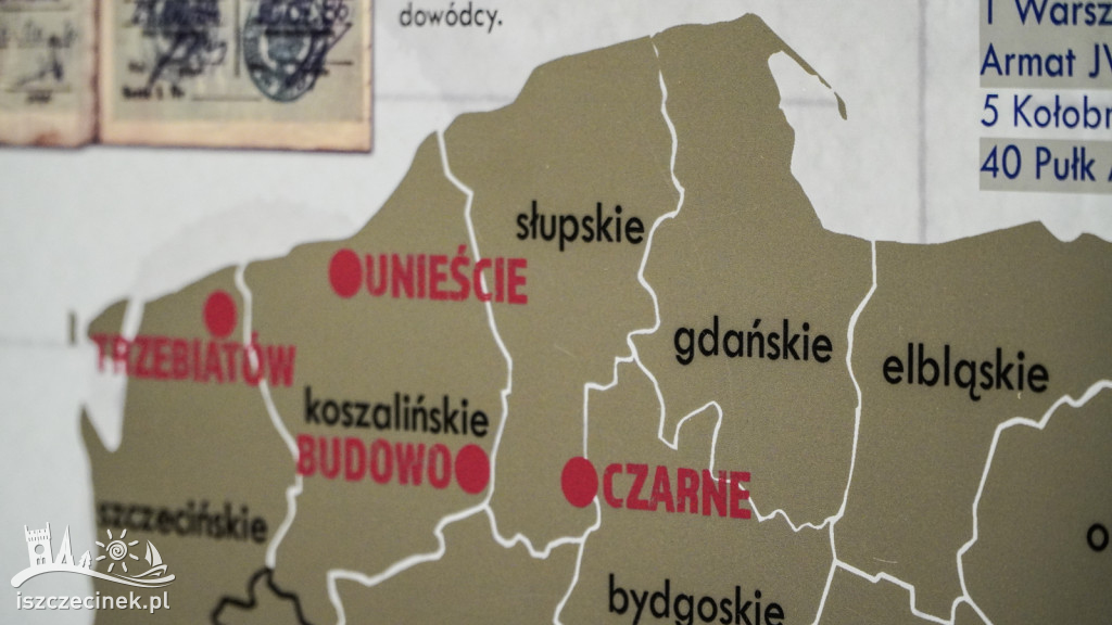 Poznaj historię wojskowych obozów internowania w Polsce w latach 1982-1983.