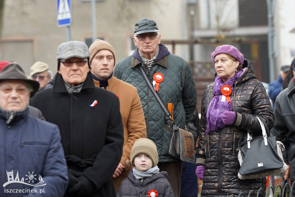 Szczecinek świętował 106. rocznicę niepodległości. Msza, marsz, przemówienie burmistrza i śpiew pieśni patriotycznych