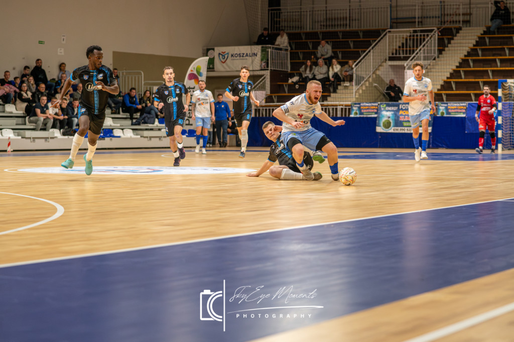 Wielim Szczecinek wygrywa z Koszalinem 4:3 w III lidze futsalu