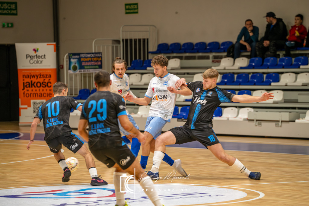 Wielim Szczecinek wygrywa z Koszalinem 4:3 w III lidze futsalu