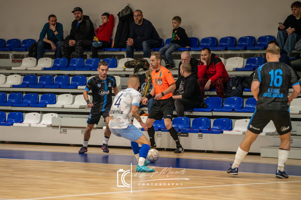 Wielim Szczecinek wygrywa z Koszalinem 4:3 w III lidze futsalu