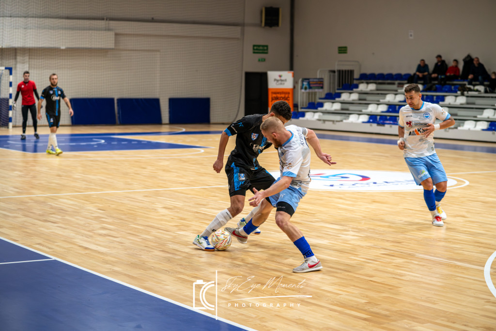 Wielim Szczecinek wygrywa z Koszalinem 4:3 w III lidze futsalu