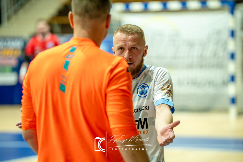 Wielim Szczecinek wygrywa z Koszalinem 4:3 w III lidze futsalu