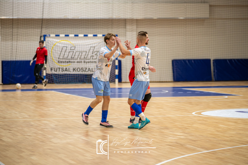 Wielim Szczecinek wygrywa z Koszalinem 4:3 w III lidze futsalu