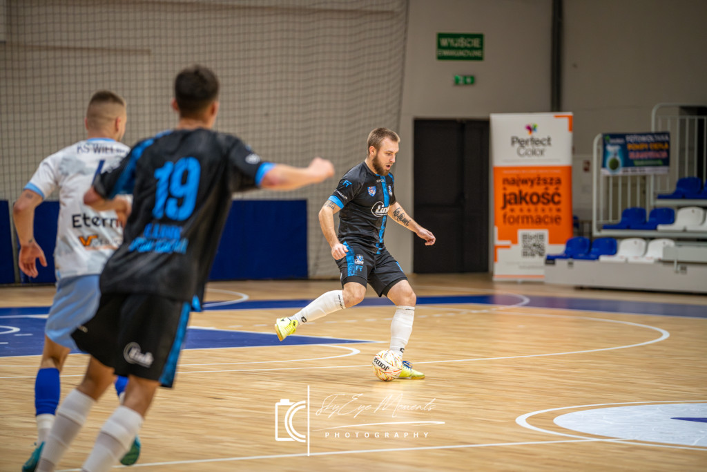 Wielim Szczecinek wygrywa z Koszalinem 4:3 w III lidze futsalu