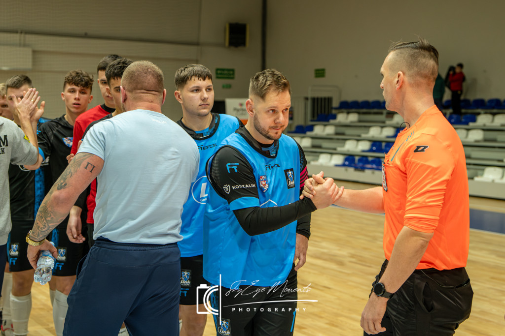 Wielim Szczecinek wygrywa z Koszalinem 4:3 w III lidze futsalu