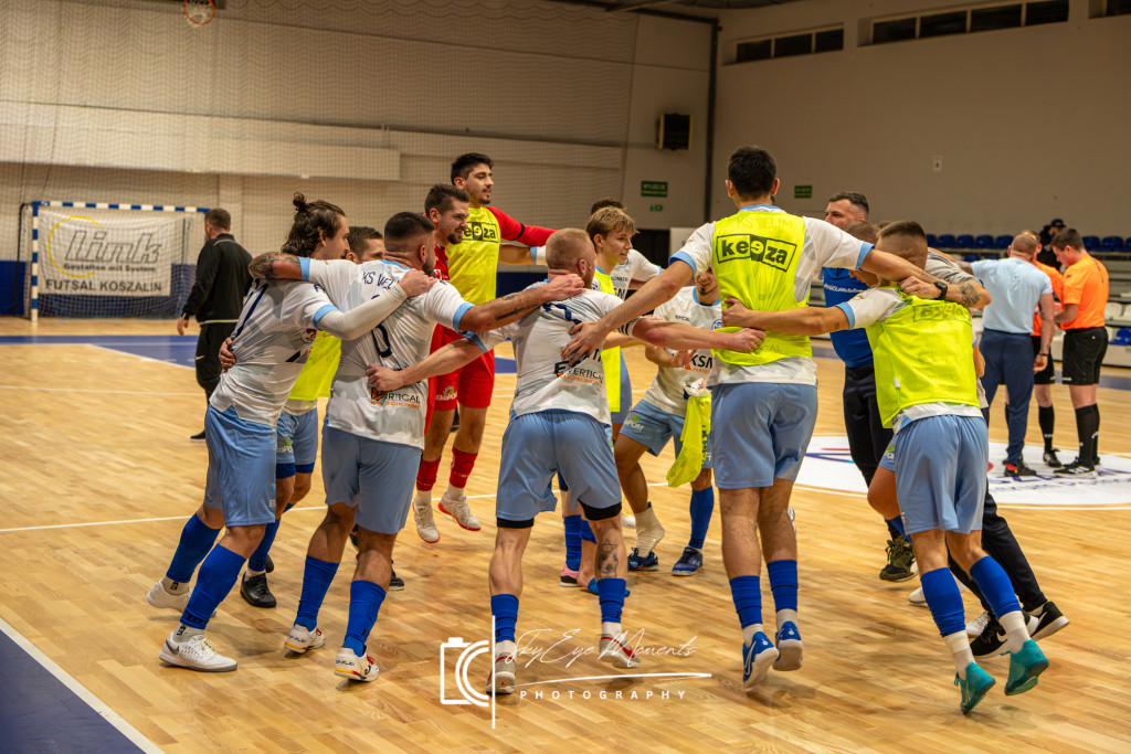 Wielim Szczecinek wygrywa z Koszalinem 4:3 w III lidze futsalu