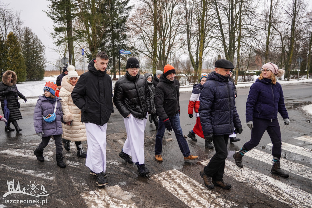 Orszak Trzech Króli przyciągnął tłumy w Szczecinku