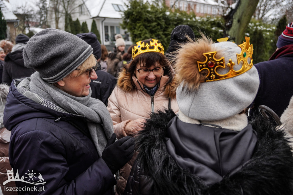 Orszak Trzech Króli przyciągnął tłumy w Szczecinku