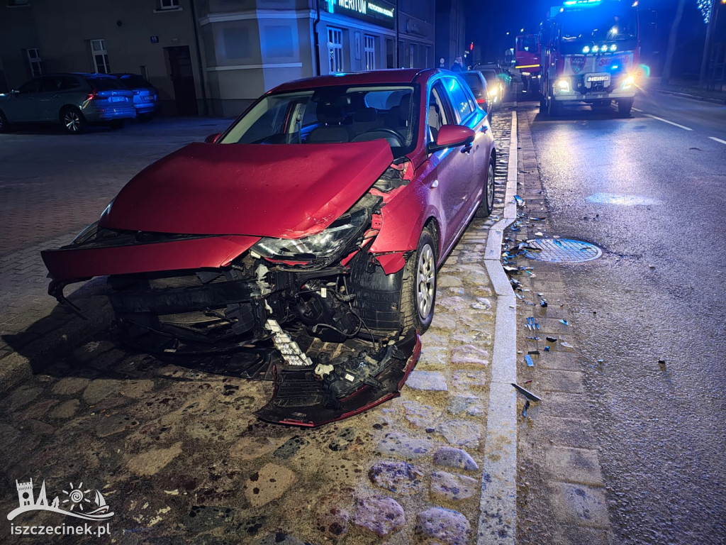 Poranna kolizja w Szczecinku – Hyundai wjechał w Opla