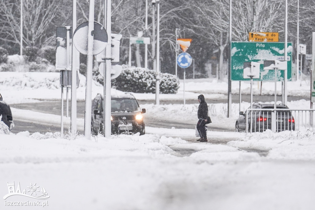 Szczecinek pod białym puchem. Zobaczcie zdjęcia