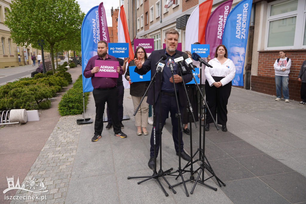 „Czas na emeryturę!” – Zandberg ostro o Tusku i Kaczyńskim