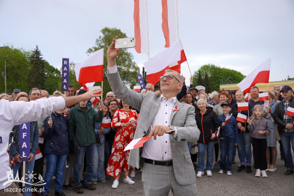 Wiec „Obywatele Naprzód” KO w Białym Borze z udziałem posłów