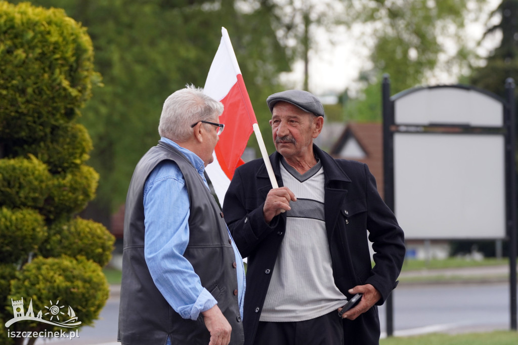 Wiec „Obywatele Naprzód” KO w Białym Borze z udziałem posłów