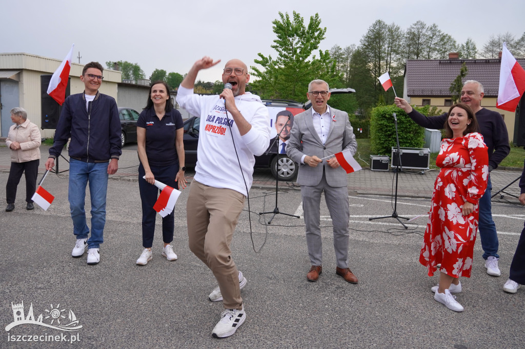 Wiec „Obywatele Naprzód” KO w Białym Borze z udziałem posłów