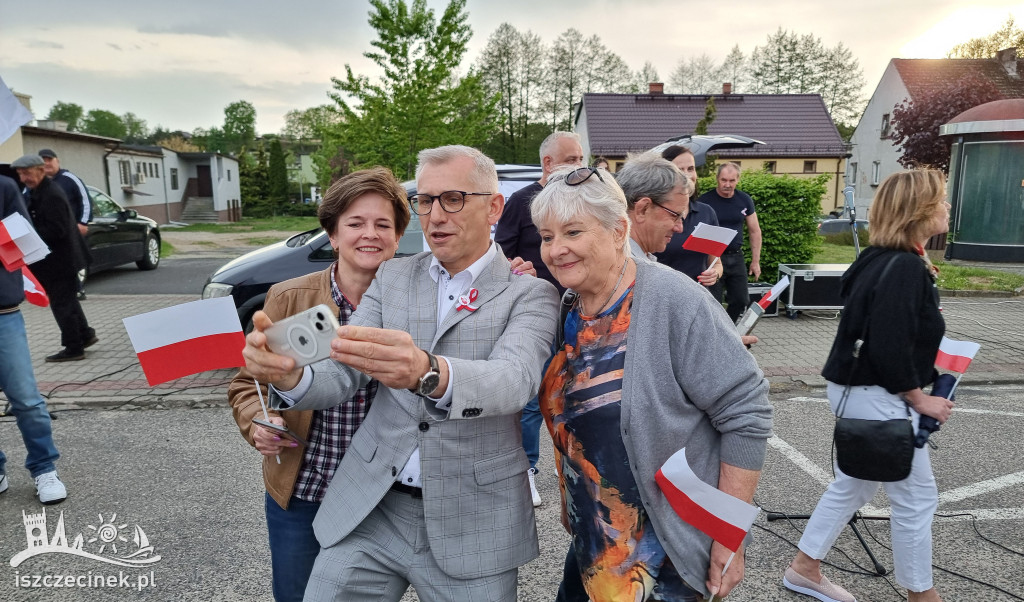 Wiec „Obywatele Naprzód” KO w Białym Borze z udziałem posłów