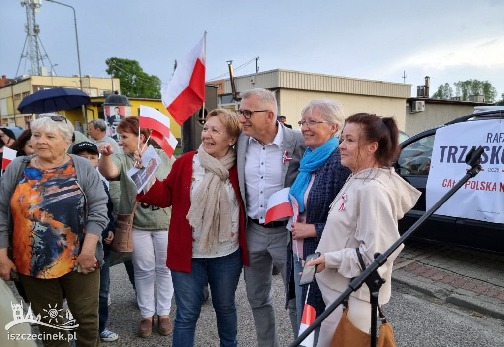 Wiec „Obywatele Naprzód” KO w Białym Borze z udziałem posłów