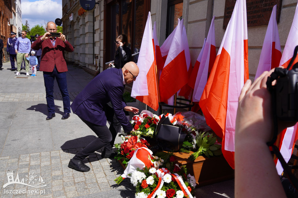 Szczecinek świętuje Konstytucję 3 Maja. Uroczystości na placu Wolności