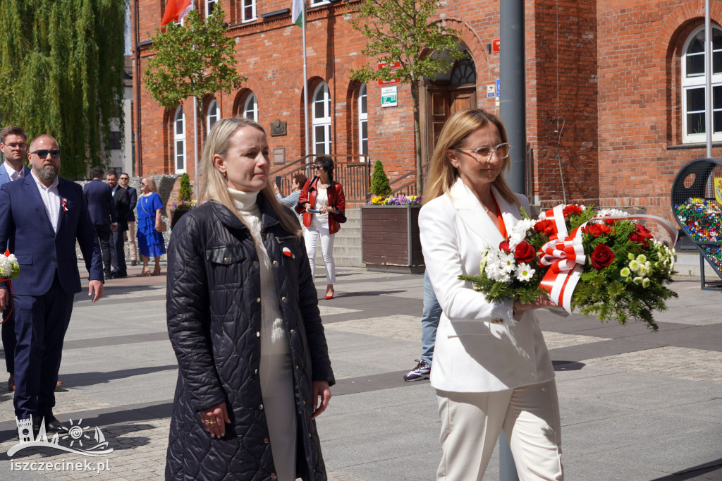Szczecinek świętuje Konstytucję 3 Maja. Uroczystości na placu Wolności