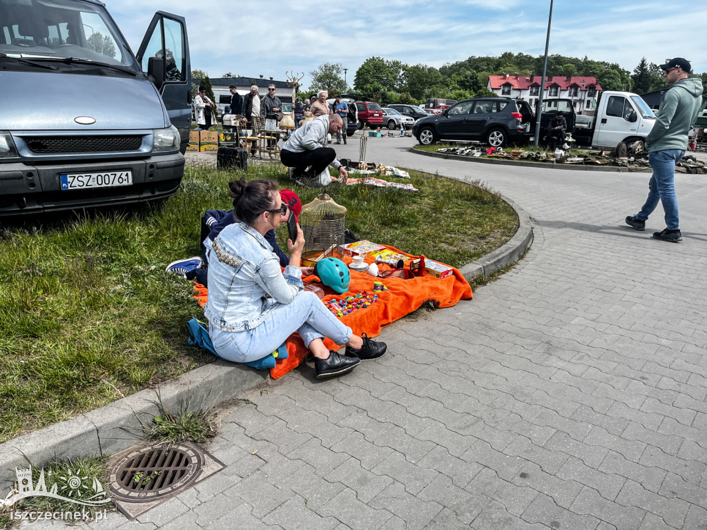 Tłumy na majowym pchlim targu w Szczecinku