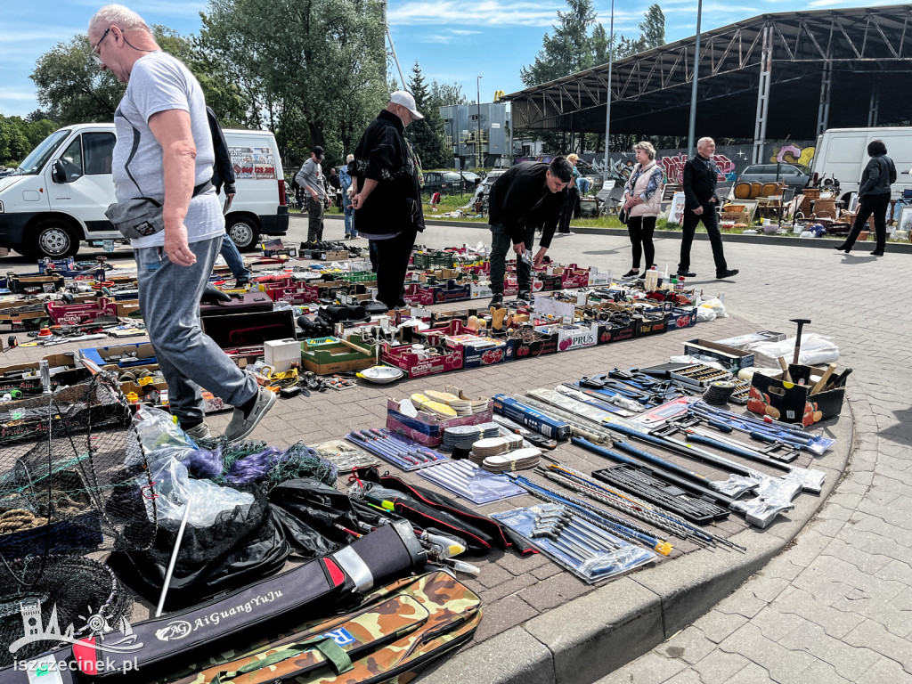 Tłumy na majowym pchlim targu w Szczecinku
