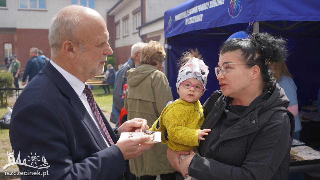 Dzieci w roli rycerzy i dam dworu – zobacz zdjęcia