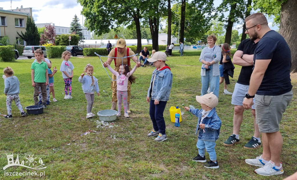 Uśmiechy i zabawa – Piknik Samorządowy w Barwicach