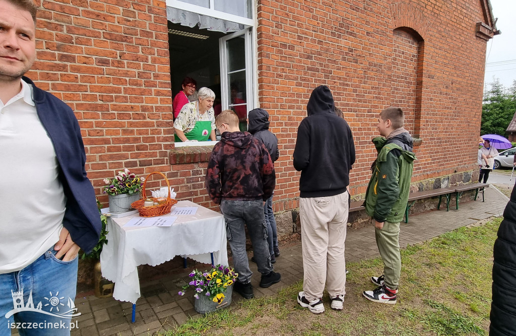 Mieszkańcy Dalęcina pokazali moc wspólnoty. Zbierali na remont kościoła