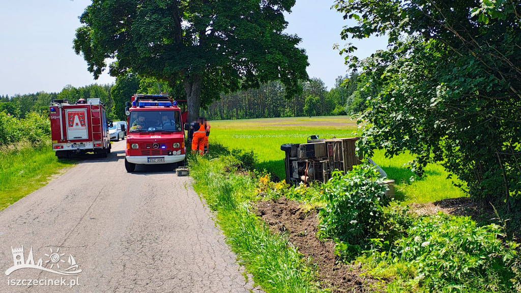 Wypadek ciężarówki pod Iwinem – zdjęcia z miejsca