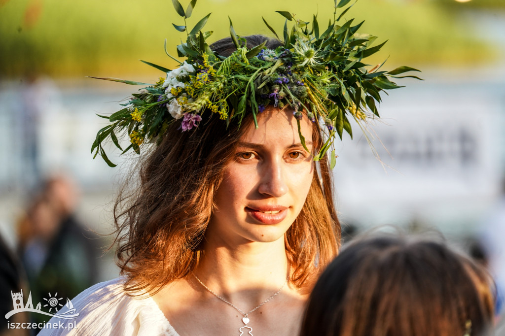Wianki, ogień i taniec. Magiczna noc za nami