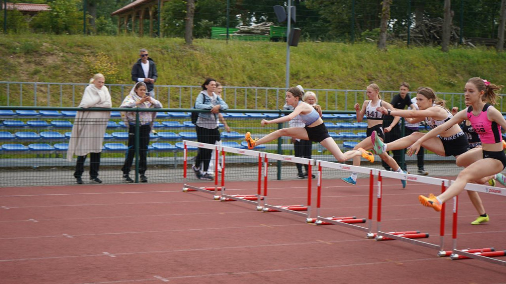 Mistrzostwa U16 w Szczecinku – sportowe emocje i rekordy