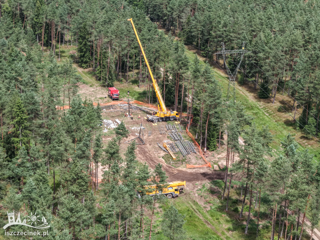 Biały Bór: rosną słupy nowej linii 400 kV PSE