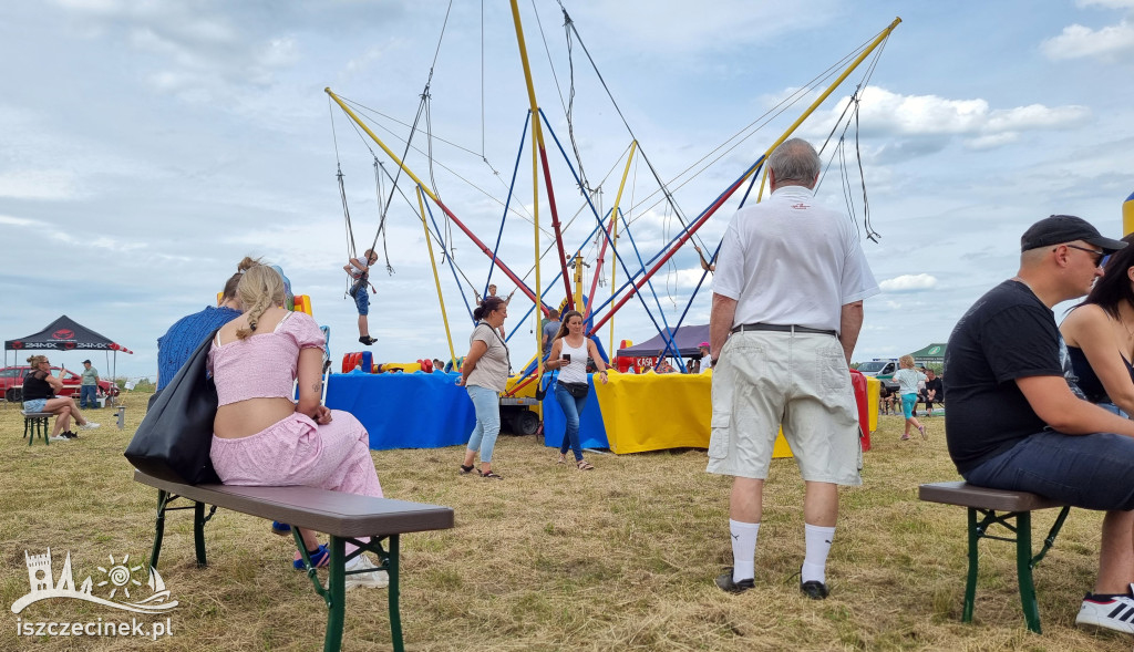 Samoloty nad Wilczymi Laskami! Tłumy na Pikniku Lotniczym