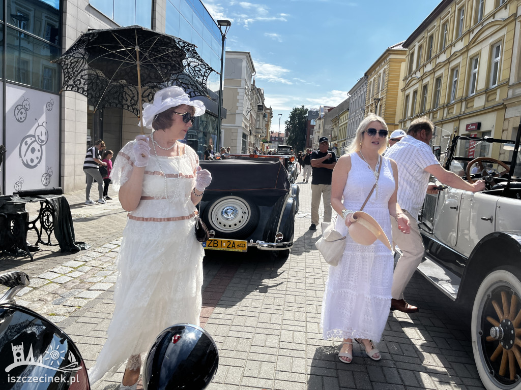 Dixie Rajd Old Mobile 2025 wystartował w Szczecinku