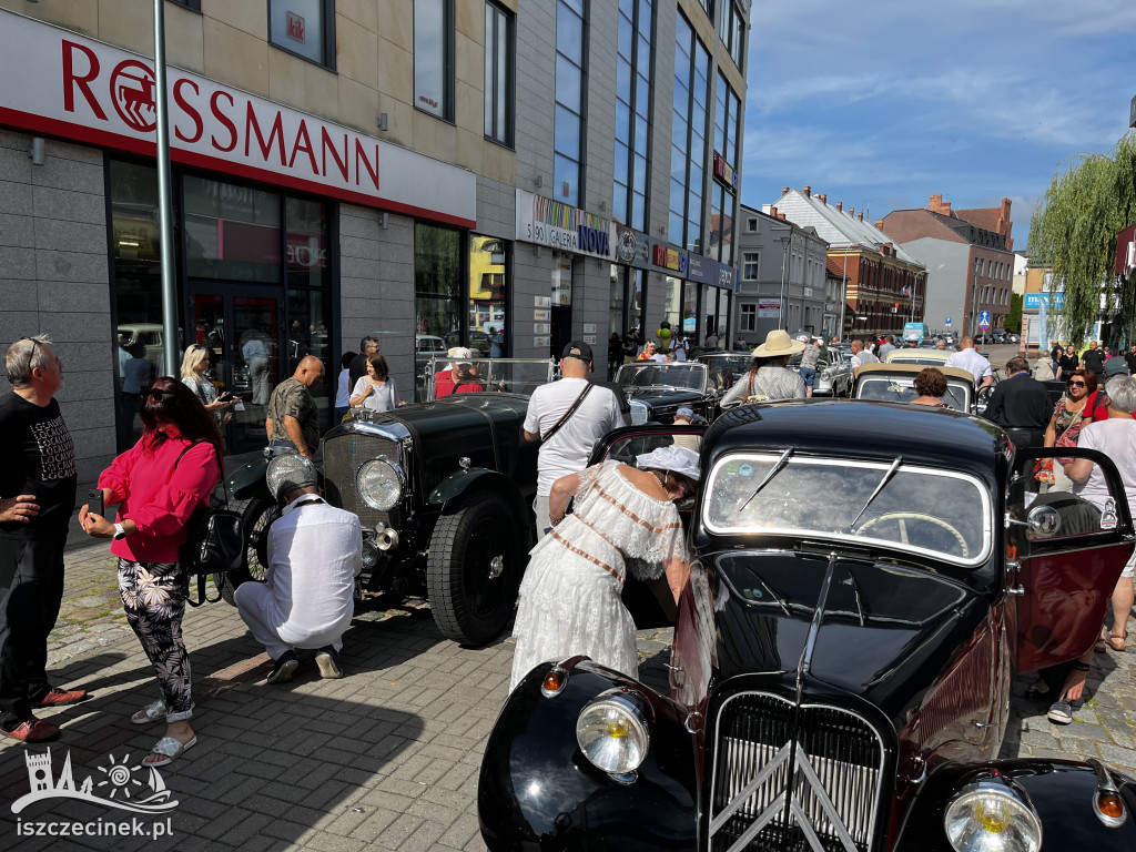 Dixie Rajd Old Mobile 2025 wystartował w Szczecinku