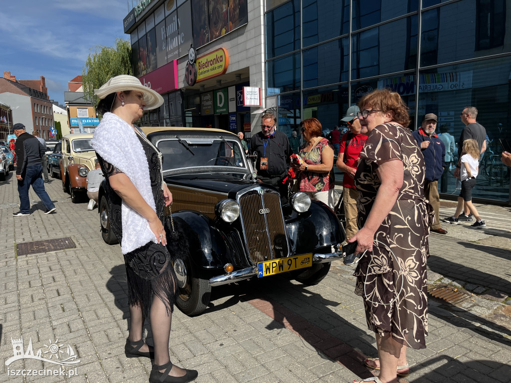 Dixie Rajd Old Mobile 2025 wystartował w Szczecinku