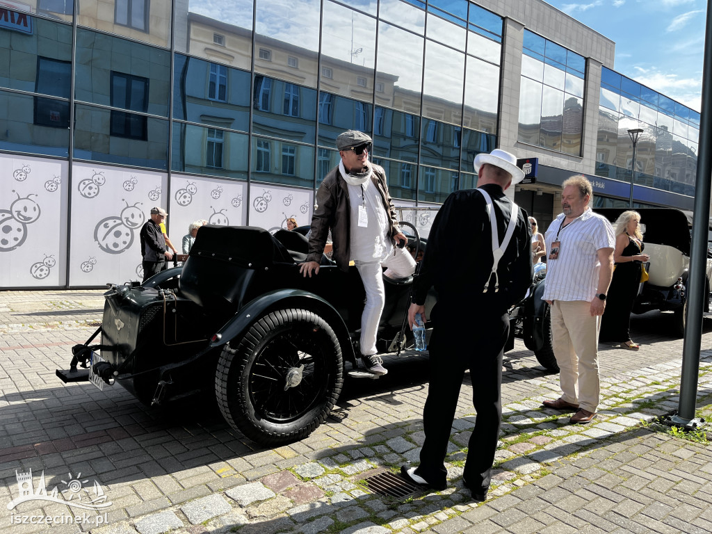 Dixie Rajd Old Mobile 2025 wystartował w Szczecinku