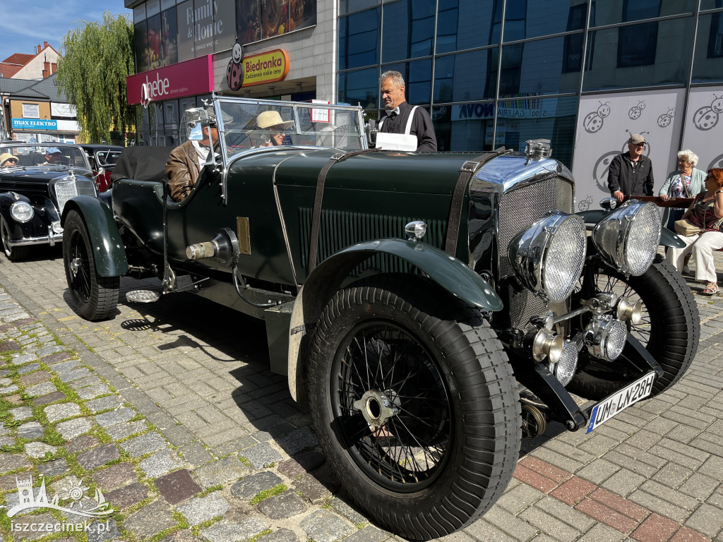 Dixie Rajd Old Mobile 2025 wystartował w Szczecinku