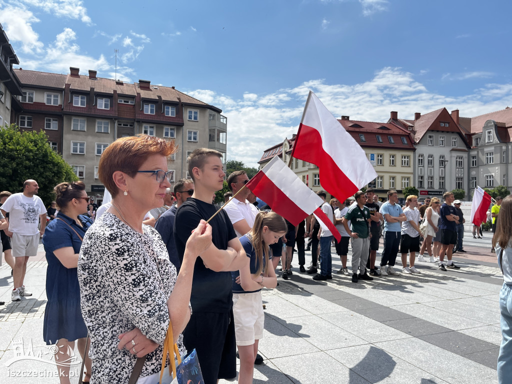 Protest „Stop imigracji” Konfederacji w Szczecinku