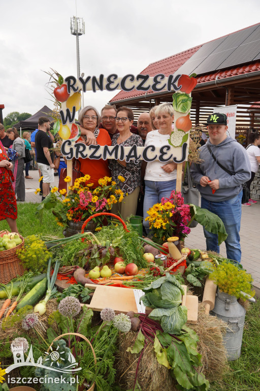 Nowy rynek w Grzmiącej otwarty