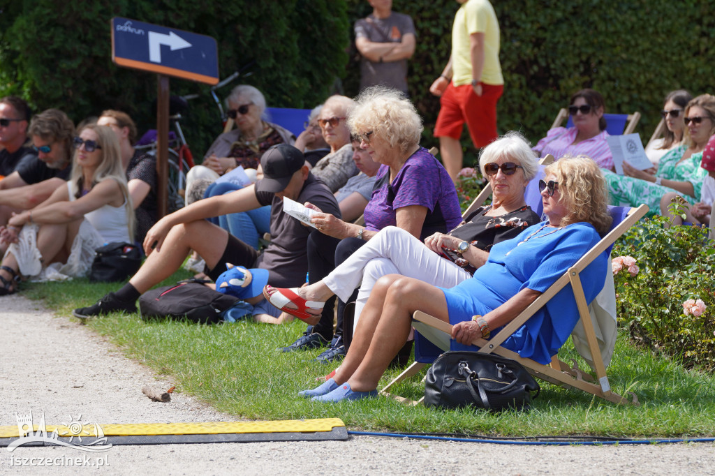 Art Piknik Festival oczarował publiczność koncertem operowym w ogrodzie różanym