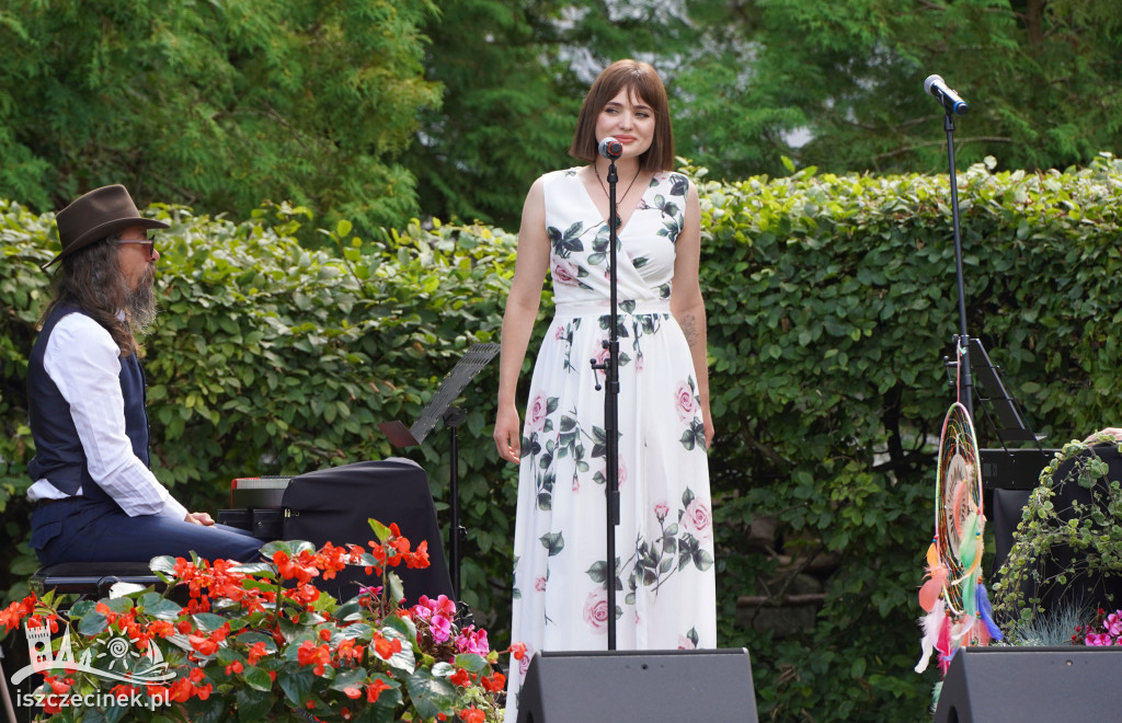 Art Piknik Festival oczarował publiczność koncertem operowym w ogrodzie różanym