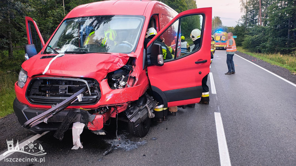 Tragiczny wypadek na DK25. Zginął motorowerzysta