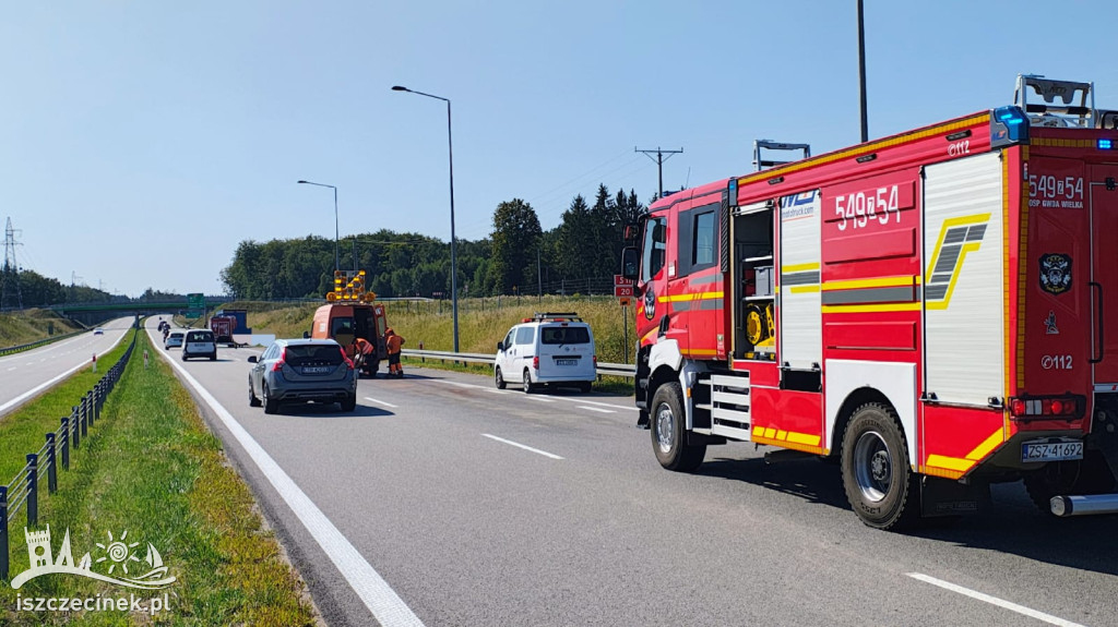 Trudny poranek dla kierowców – dwa zdarzenia na głównych trasach
