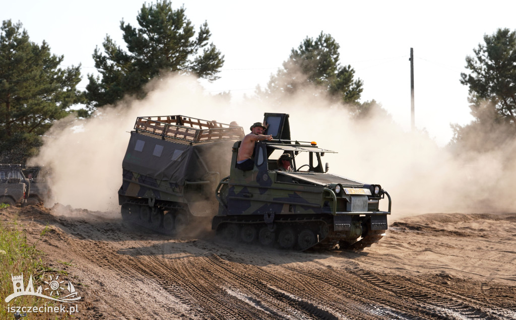 XX Zlot Militarny „Gąsienice i Podkowy” – otwarcie w obiektywie