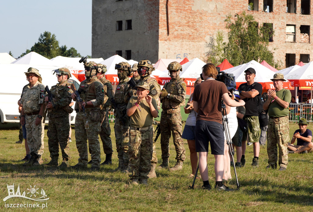 XX Zlot Militarny „Gąsienice i Podkowy” – otwarcie w obiektywie