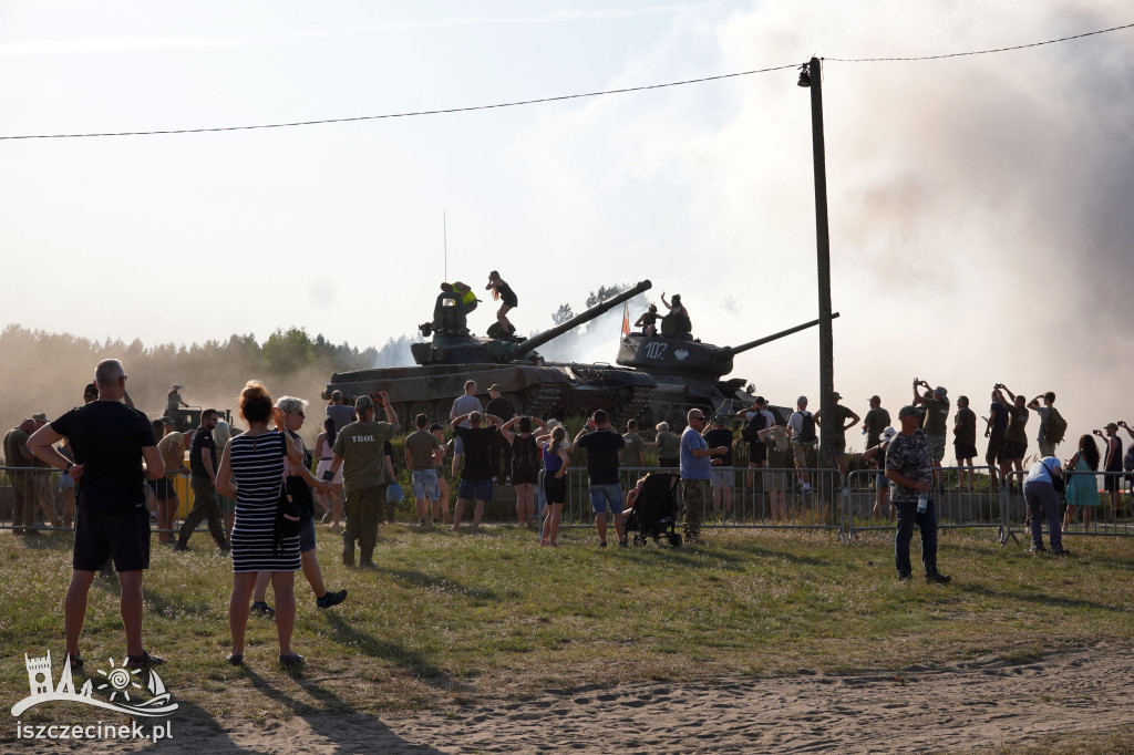 XX Zlot Militarny „Gąsienice i Podkowy” – otwarcie w obiektywie