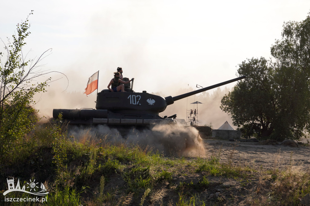XX Zlot Militarny „Gąsienice i Podkowy” – otwarcie w obiektywie