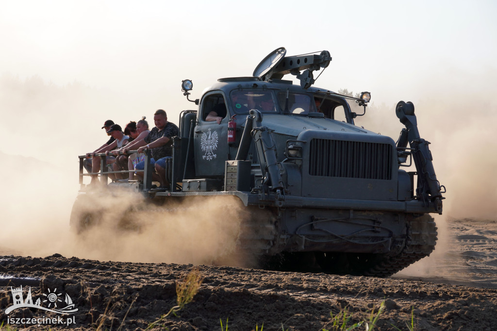 XX Zlot Militarny „Gąsienice i Podkowy” – otwarcie w obiektywie
