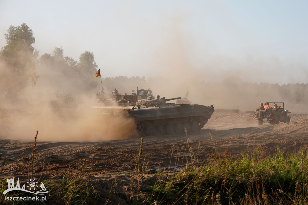 XX Zlot Militarny „Gąsienice i Podkowy” – otwarcie w obiektywie